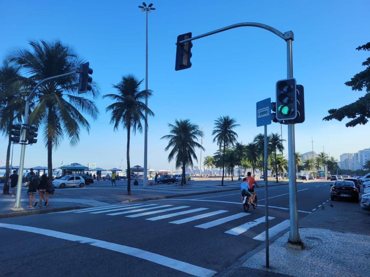 Appartamento Suhcasacopacabana 28 Beach Cozy Rio de Janeiro Esterno foto