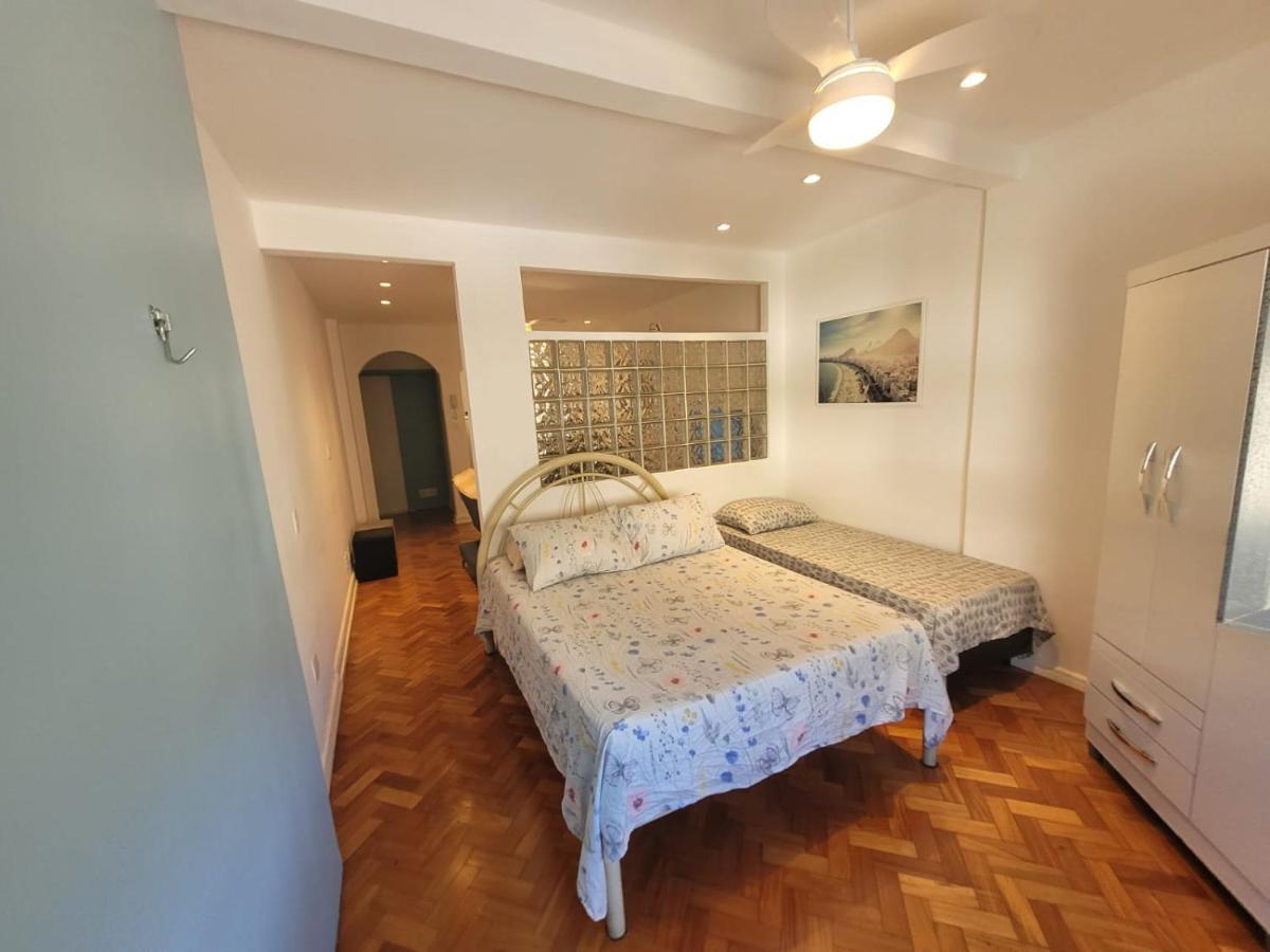 Appartamento Suhcasacopacabana 28 Beach Cozy Rio de Janeiro Esterno foto